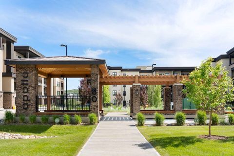 Photo of 80 Greenbriar Place NW #3109, Calgary, AB T3B 6J4 (MLS # A2332089)