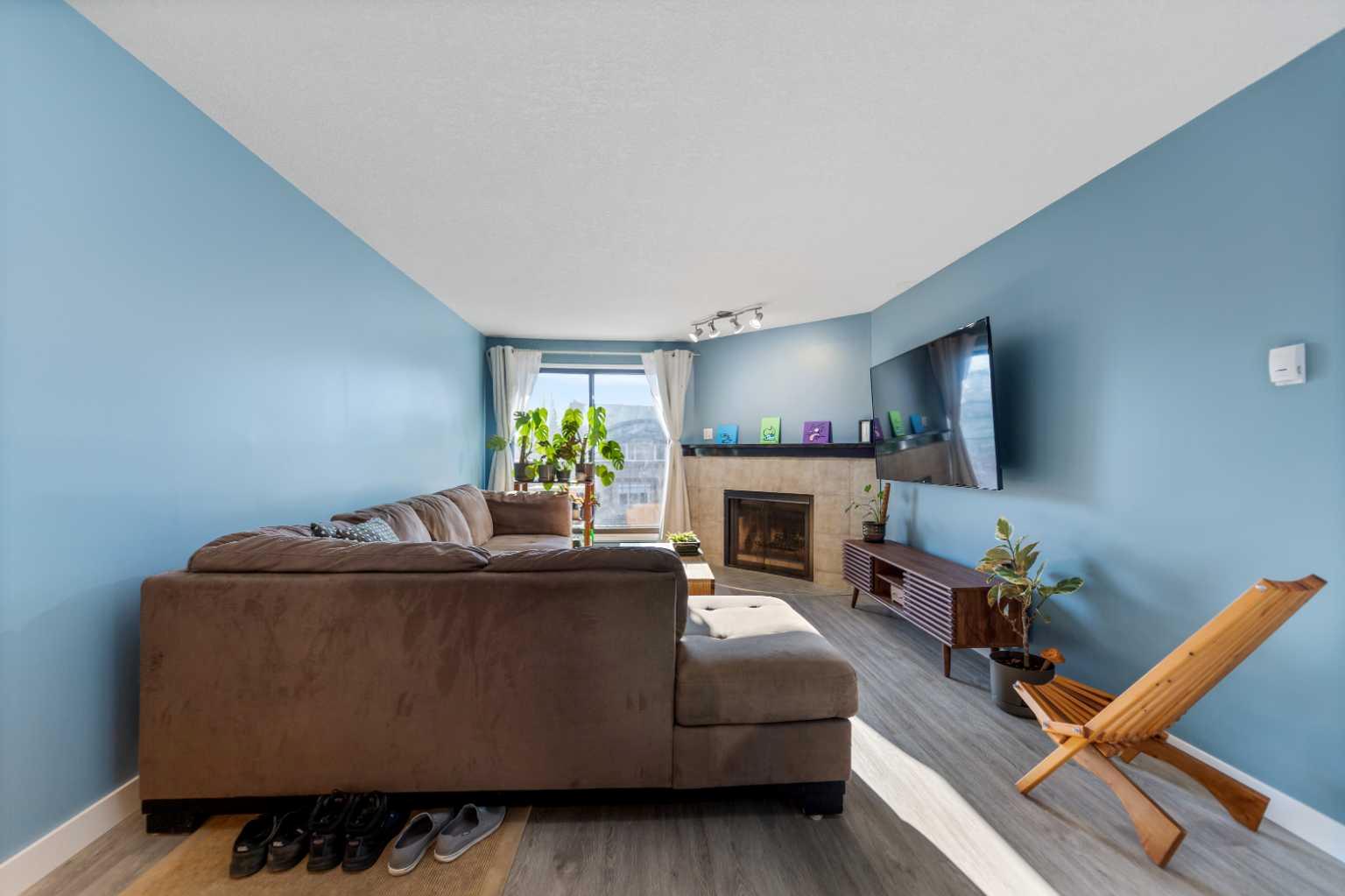 13045 6 Street SW 3301