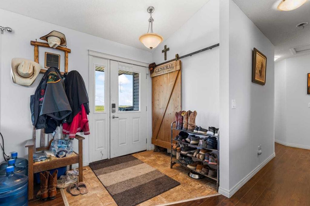 Photo of 181031 RR 255, Rural Vulcan County, AB T0L 0L0 (MLS # A2330582)