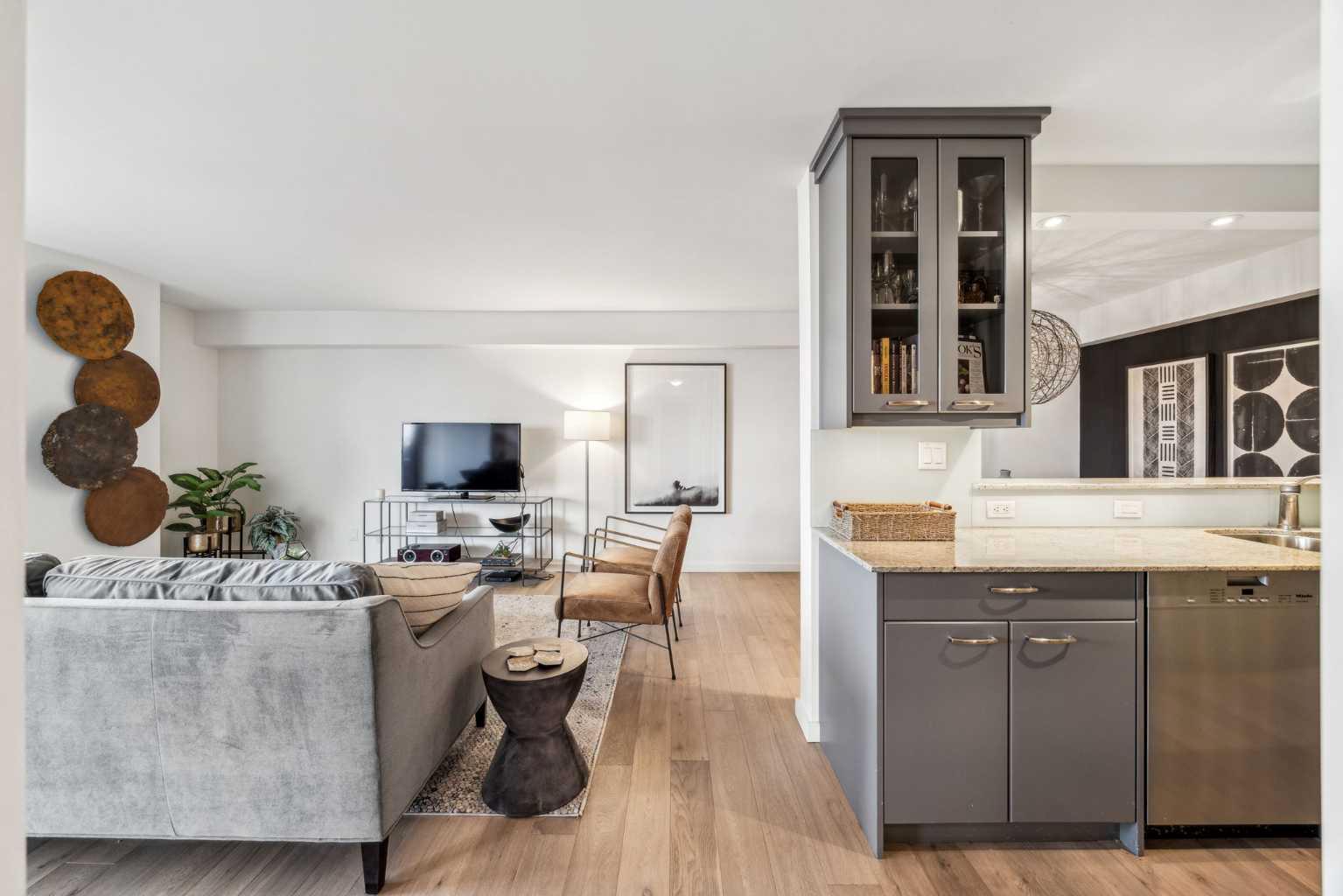 225 25 Avenue SW 1203
