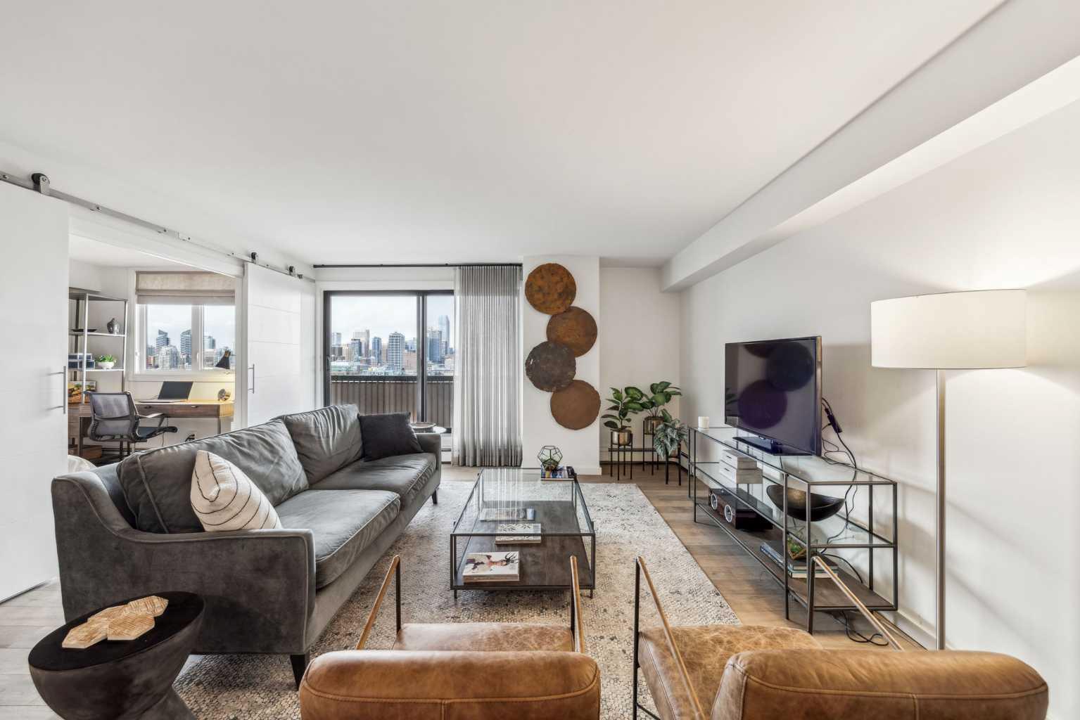 225 25 Avenue SW 1203