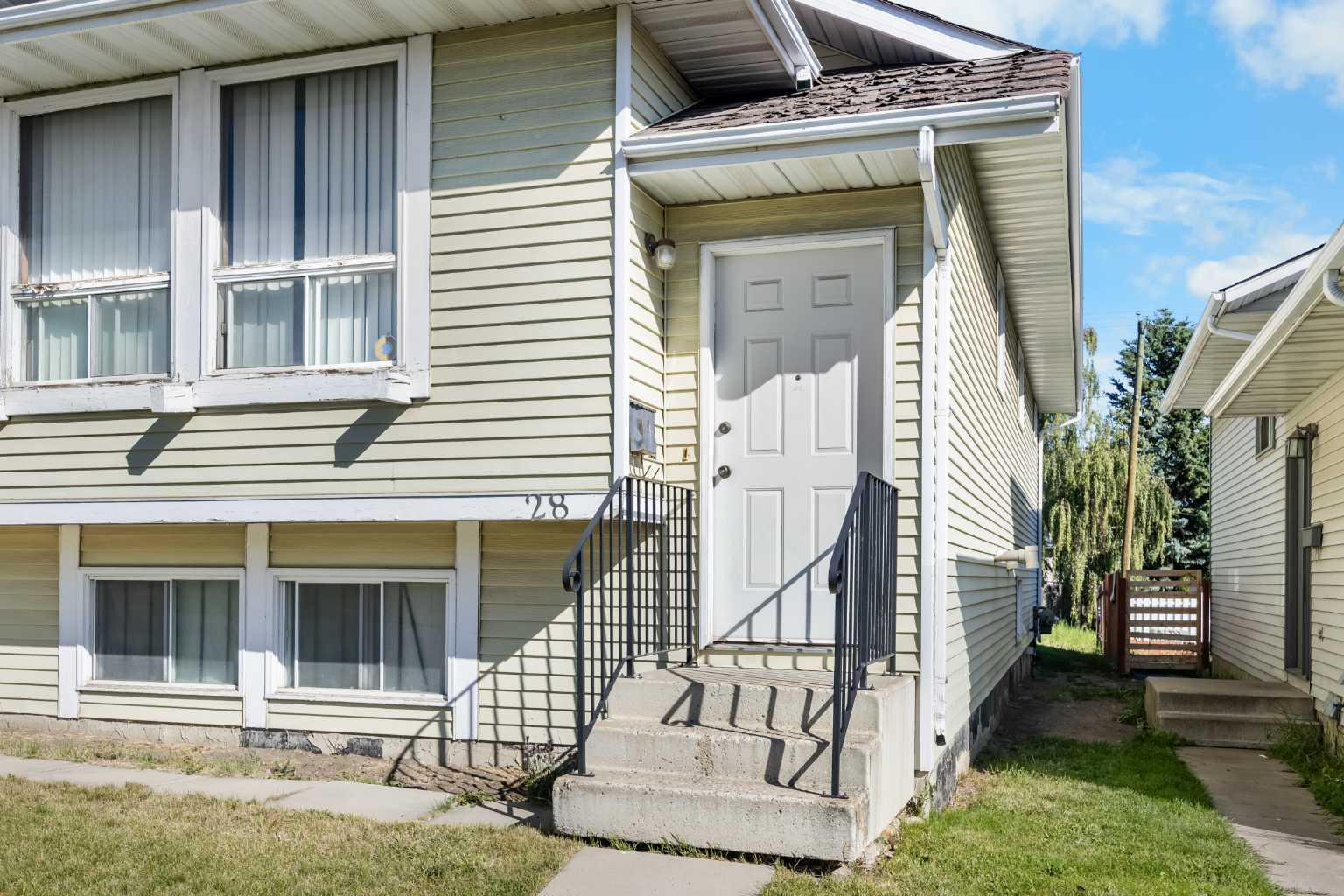28 Sandstone Hill NW