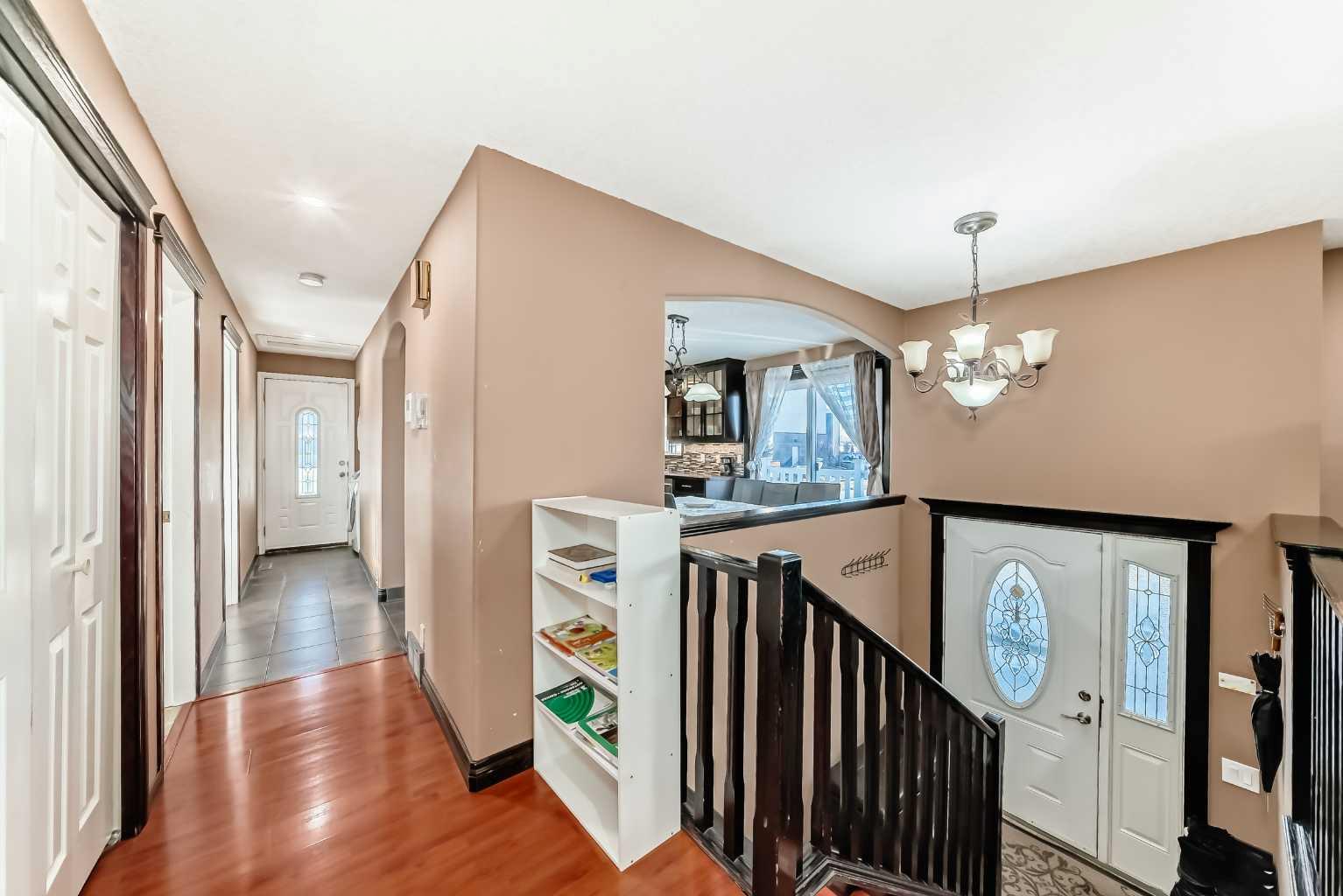 7160 Temple Drive NE