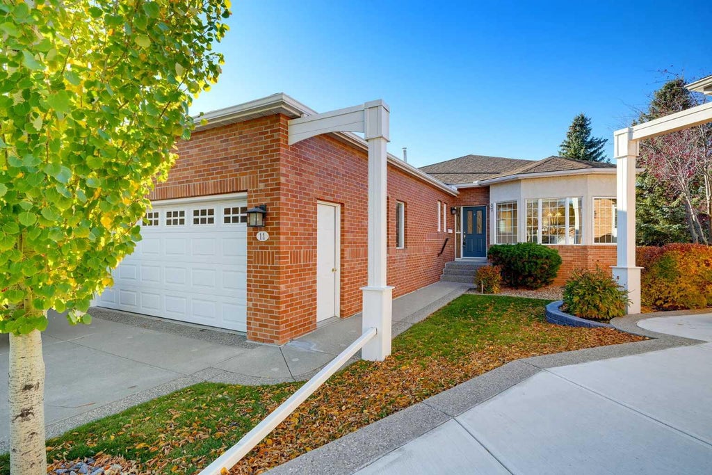 11 PROMINENCE POINT SW, CALGARY, AB T3H 3E8 - Image 100923531.jpeg?d=l