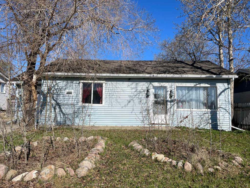 Photo of 10104 99 Street, High Level, AB T0H 1Z0 (MLS # A2332847)