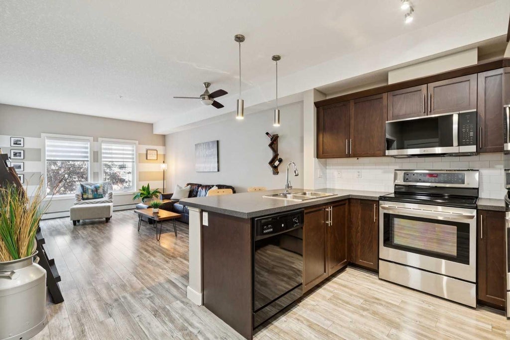 Photo of 20 Royal Oak Plaza NW #222, Calgary, AB T3G 0E6 (MLS # A2342312)