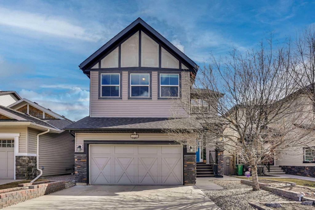 Photo of 1319 Kings Heights Road SE, Airdrie, AB T4A 0E6 (MLS # A2305183)