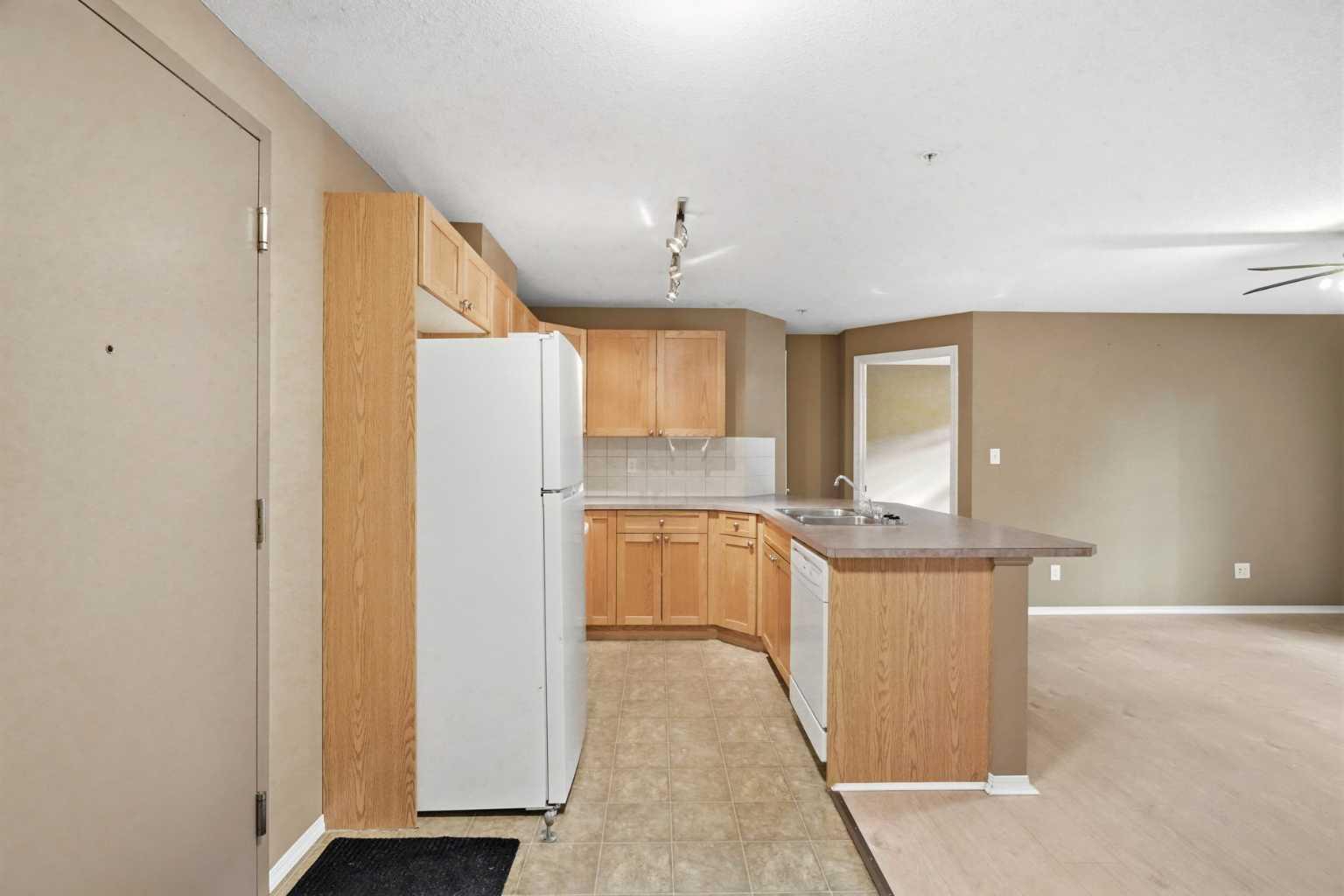 186 Kananskis Way 112