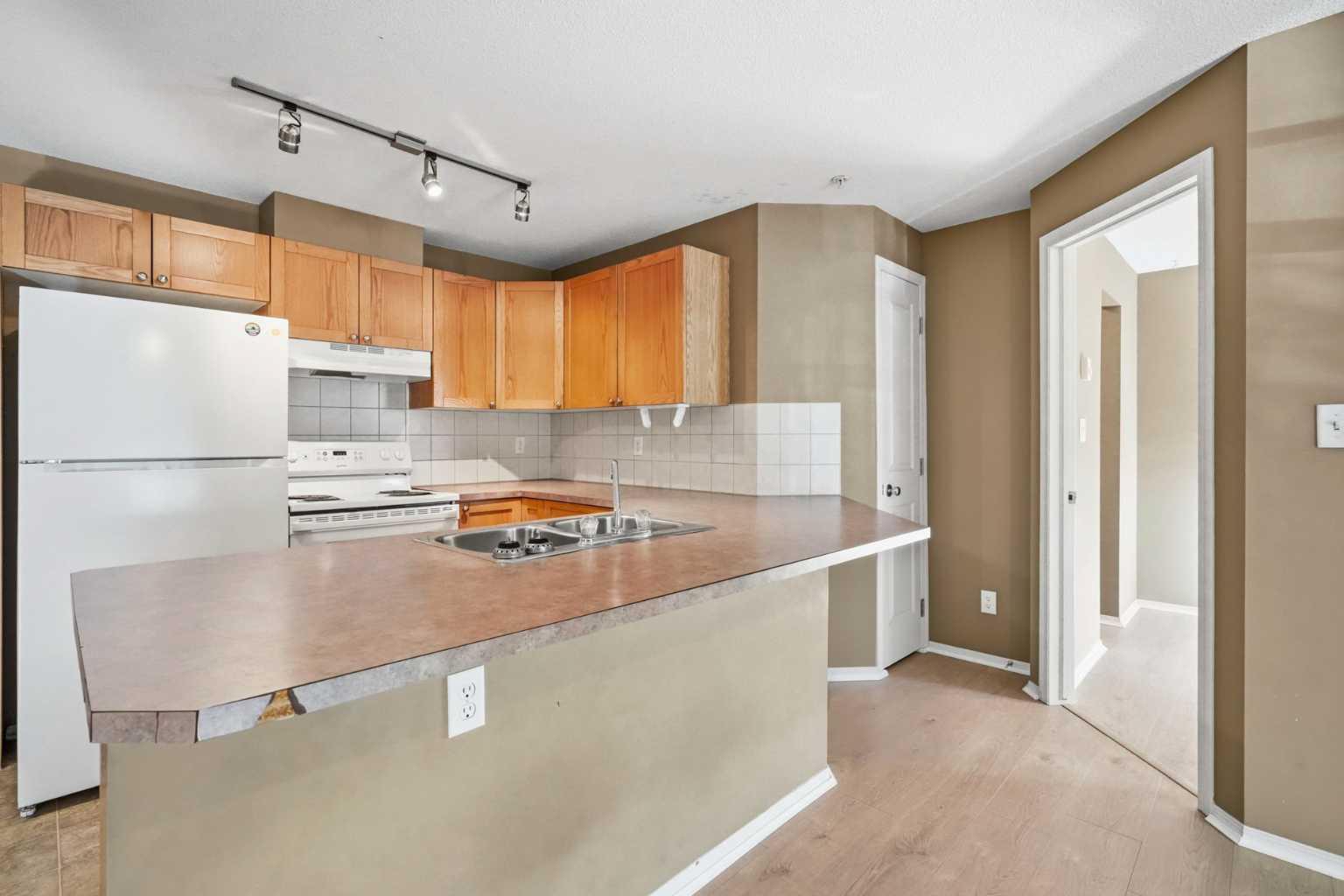 186 Kananskis Way 112