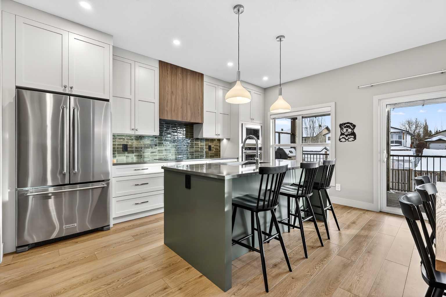 24 Napoleon Meadows Way