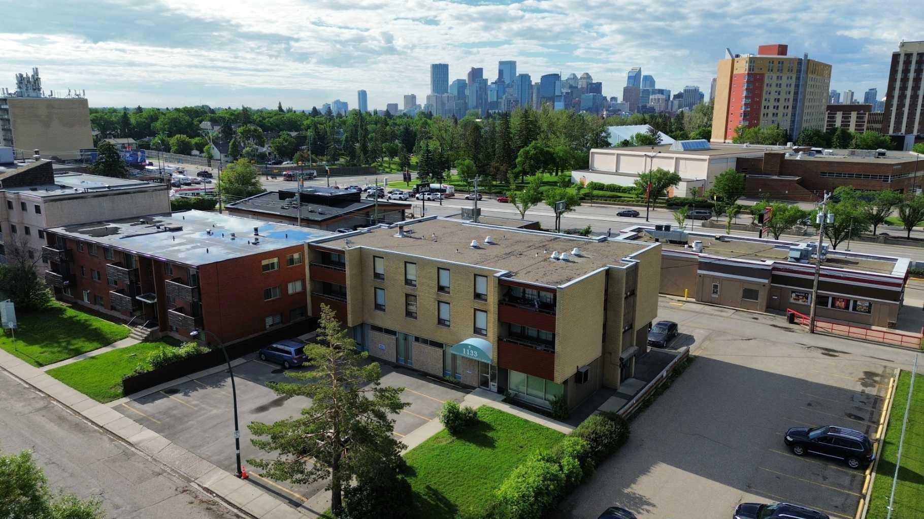 1133 17 Avenue 1-10