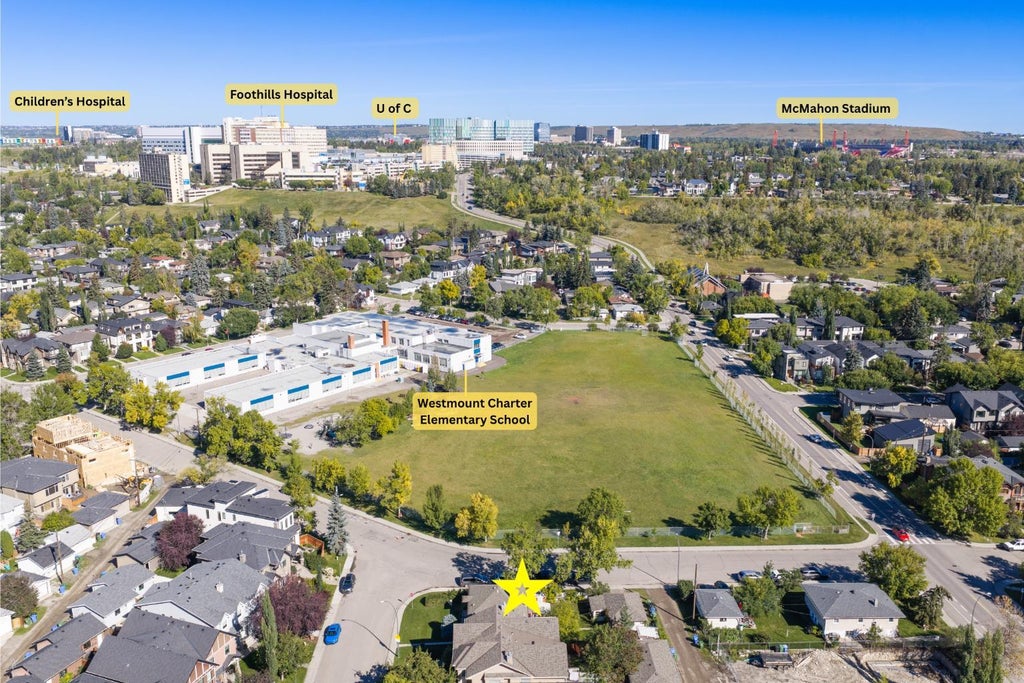 Photo of 528 30 Street NW, Calgary, AB T2N 2V3 (MLS # A2345151)