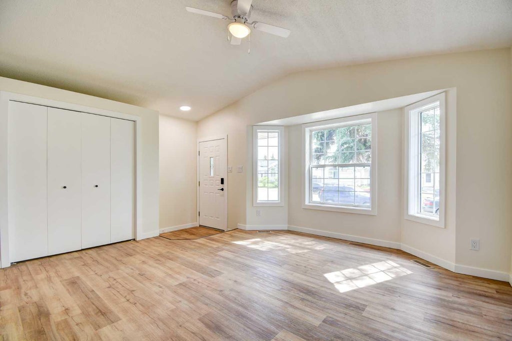 Photo of 82 Excell Street, Red Deer, AB T4R 2H8 (MLS # A2324212)
