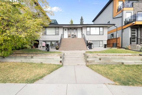 Photo of 1826 34 Avenue SW, Calgary, AB T2T 2B8 (MLS # A2263094) Photo of 1826 34 Avenue SW, Calgary, AB T2T 2B8 (MLS # A2263094)