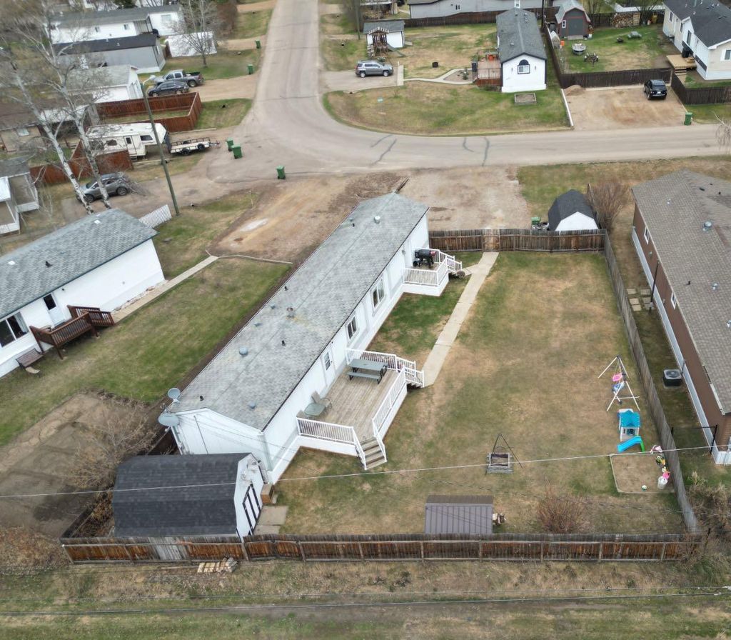 Photo of 10709 102 Ave, La Crete, AB T0H 2H0 (MLS # A2310939)