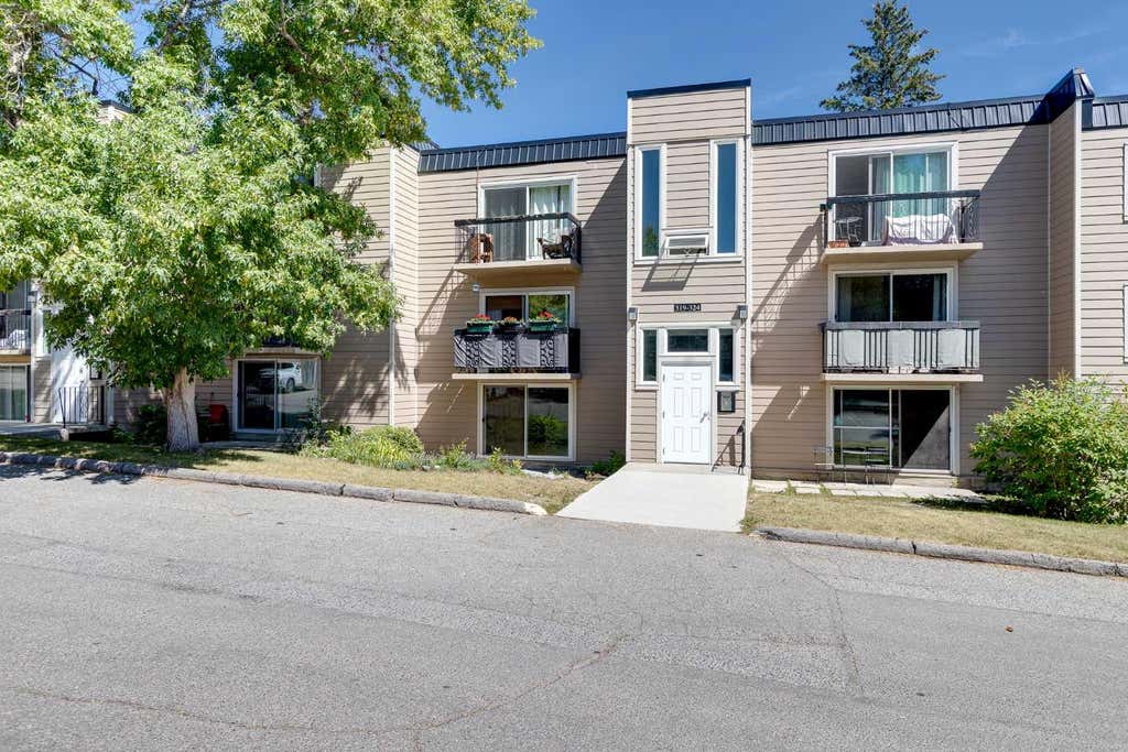 Photo of 315 Heritage Drive SE #319, Calgary, AB T2H 1N2 (MLS # A2334858)