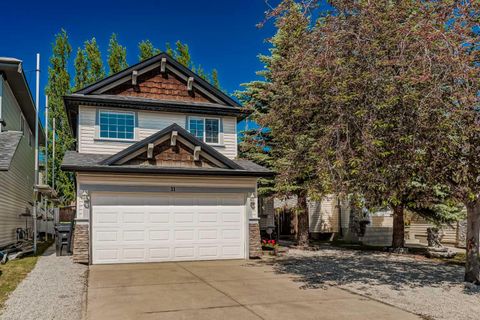 31 Panatella Drive NW Calgary AB T3K 6C2
