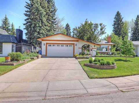 Photo of 10915 Willowglen Place SE, Calgary, AB T2J 1R8 (MLS # A2322232)