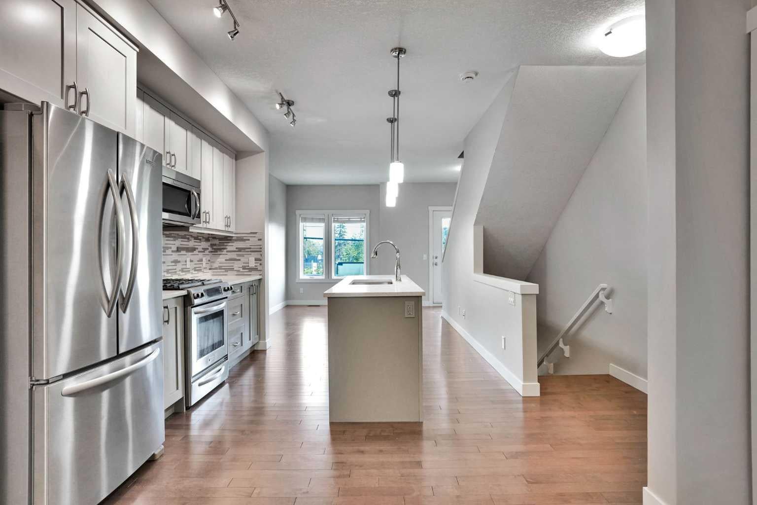 28 Mcdougall Court NE 118