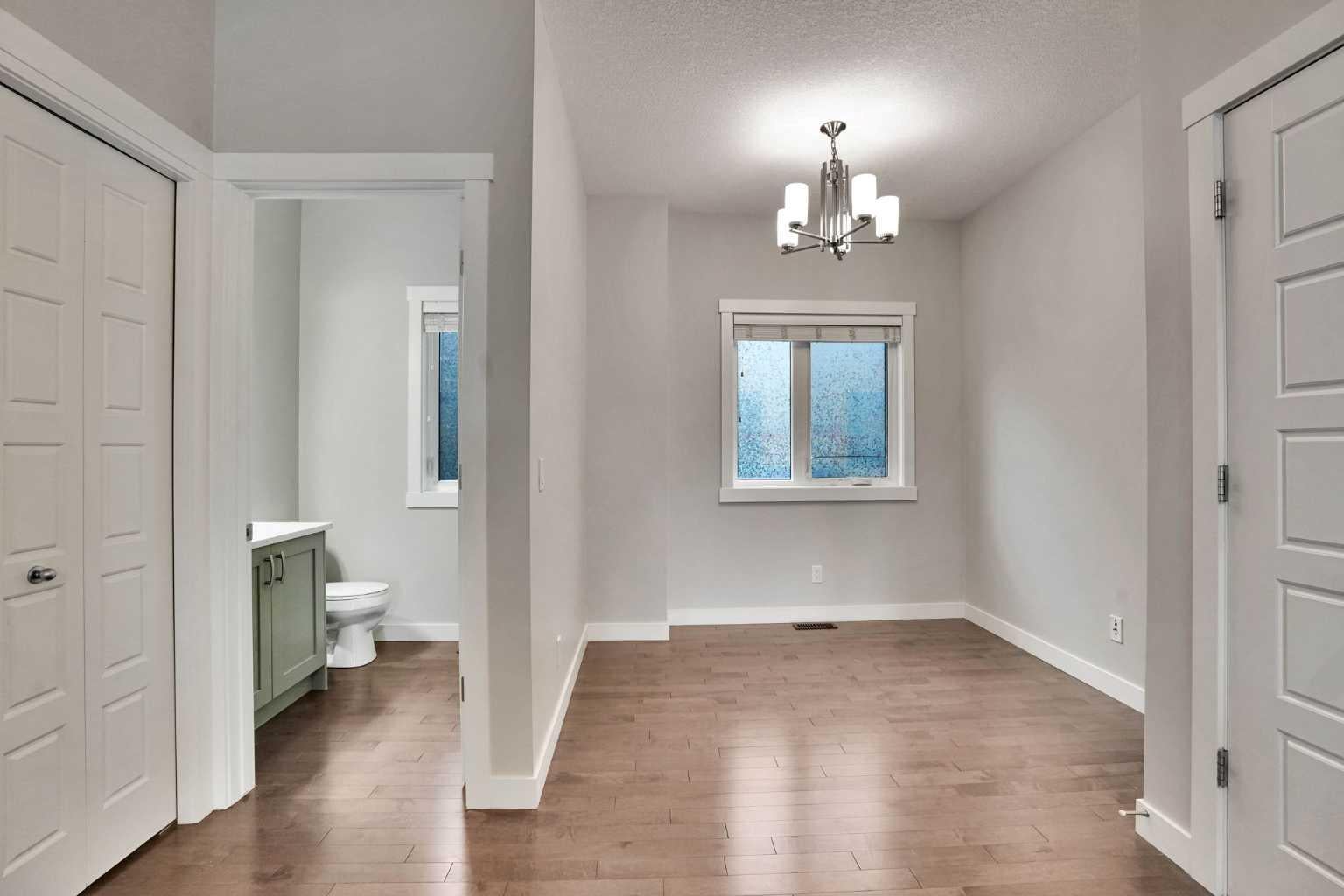 28 Mcdougall Court NE 118