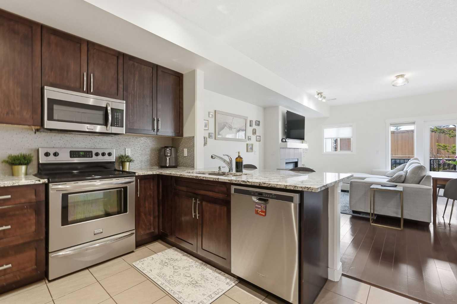 86 Cougar Ridge Landing SW