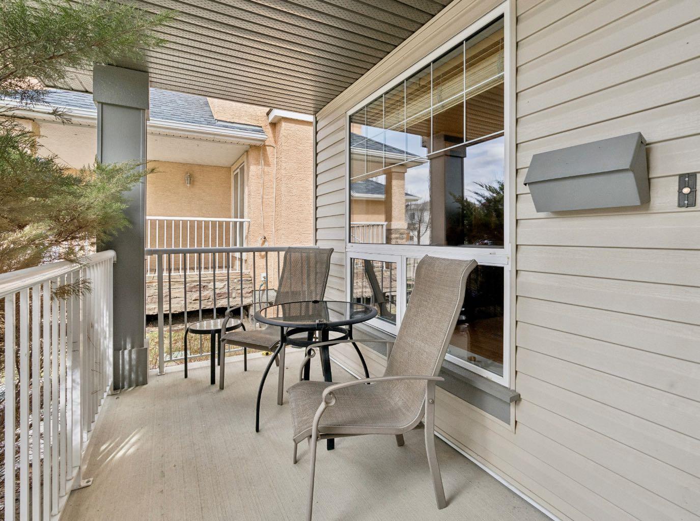 212 Springmere Place