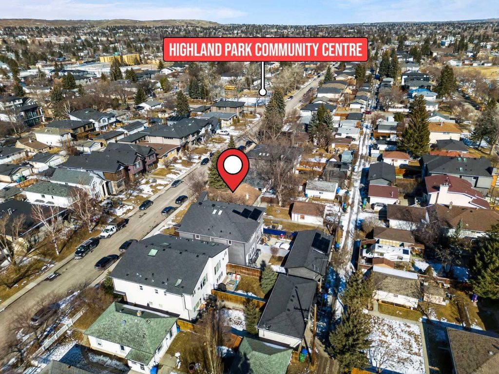 Photo of 3518 1 Street NW, Calgary, AB T2K 0W6 (MLS # A2290297)