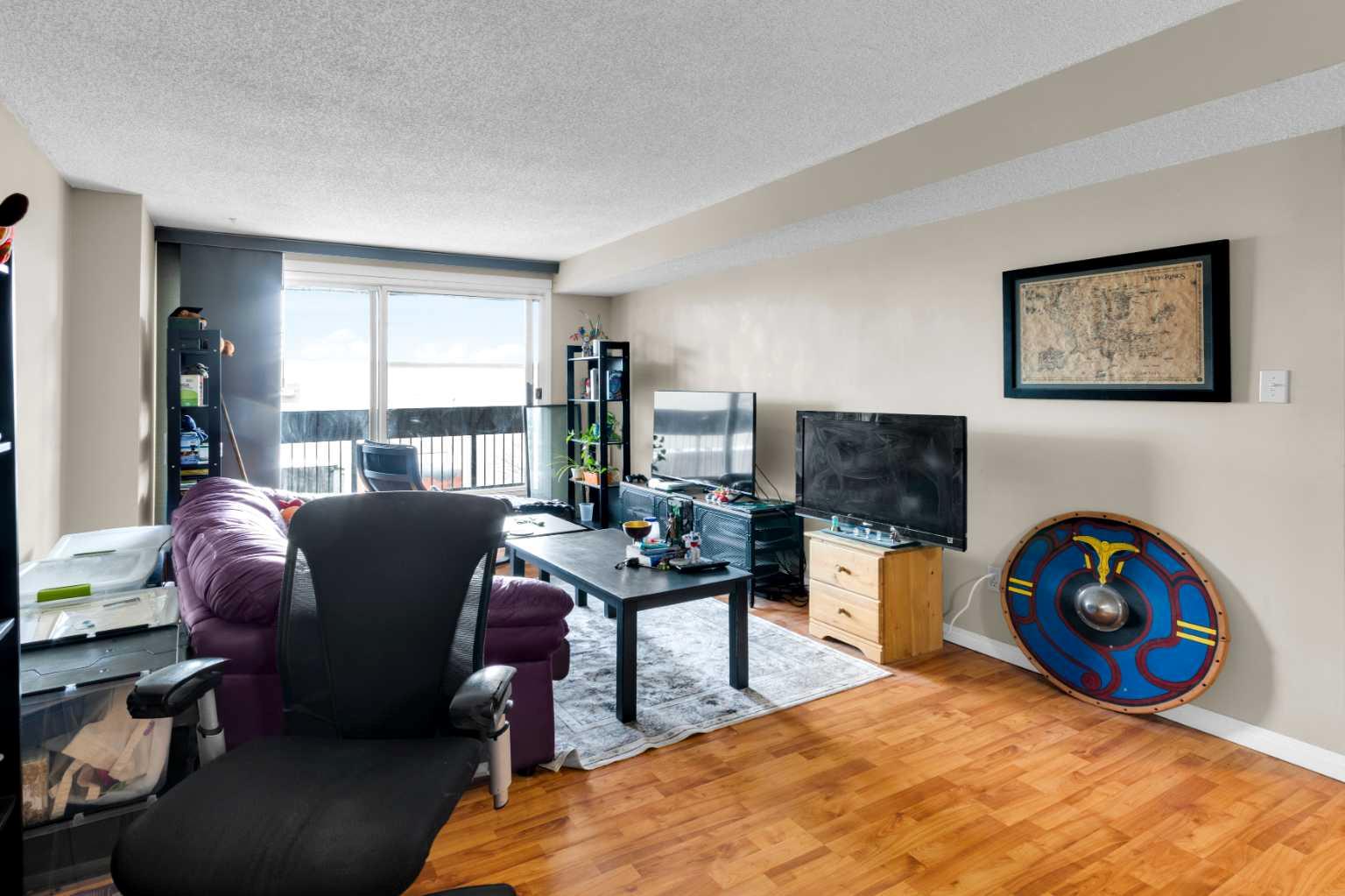 9800 Horton Road SW 403