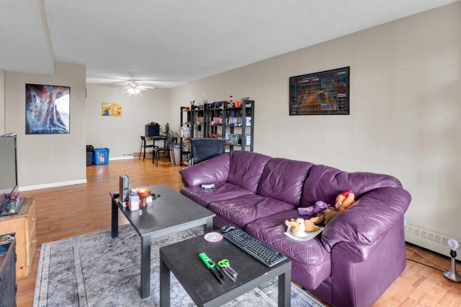 9800 Horton Road SW 403