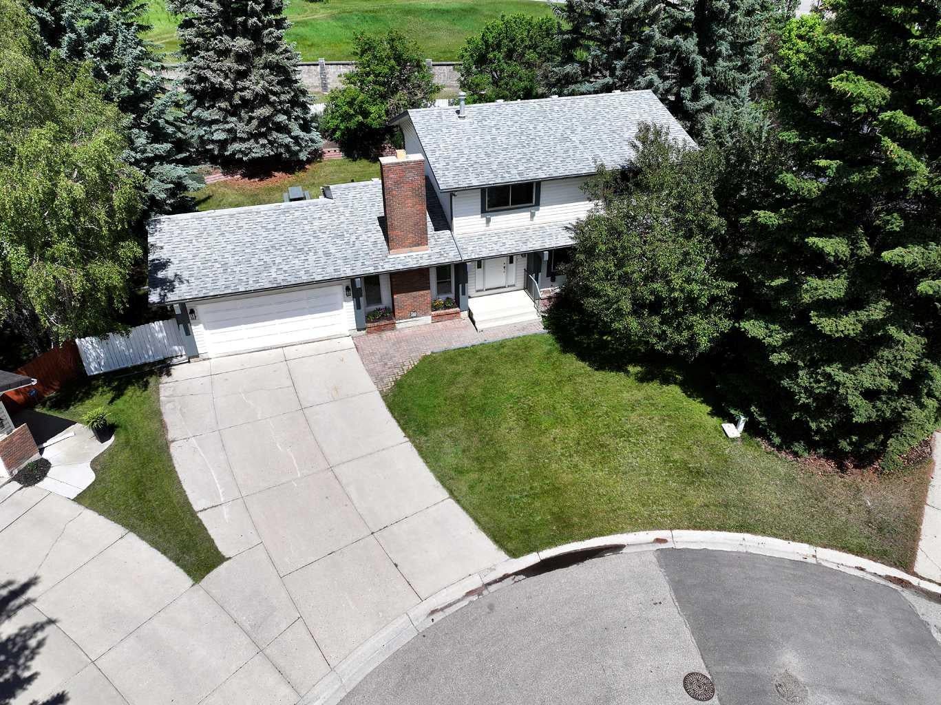 540 Varsity Estates Place NW