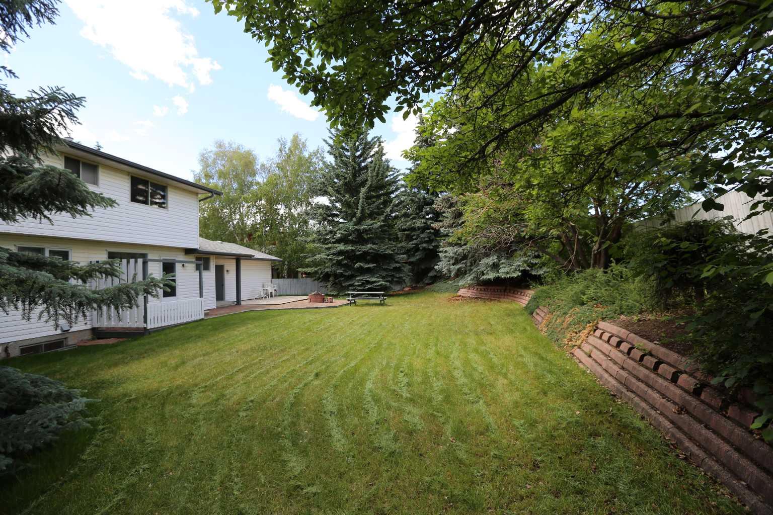 540 Varsity Estates Place NW