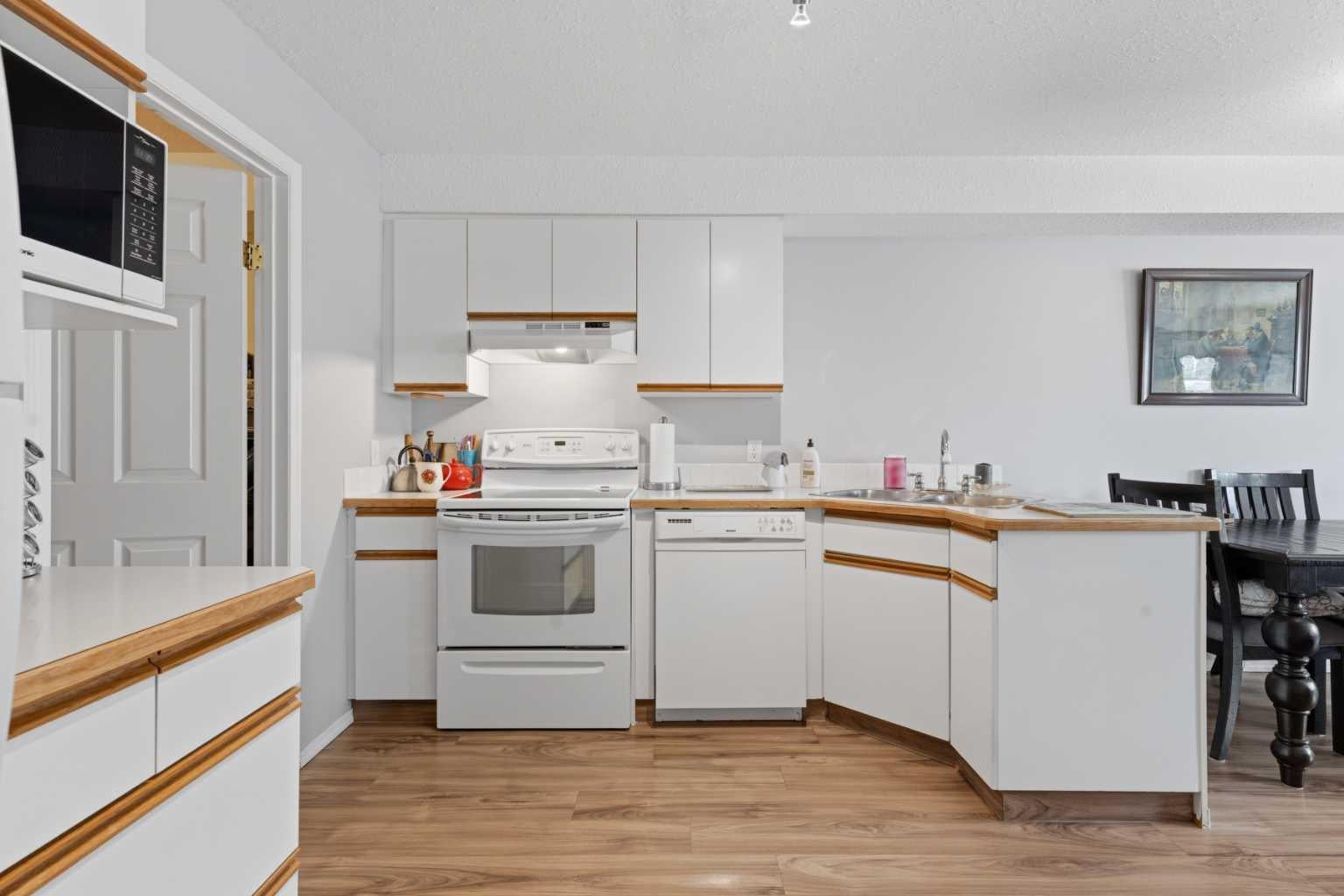 105 7 Avenue SE 208