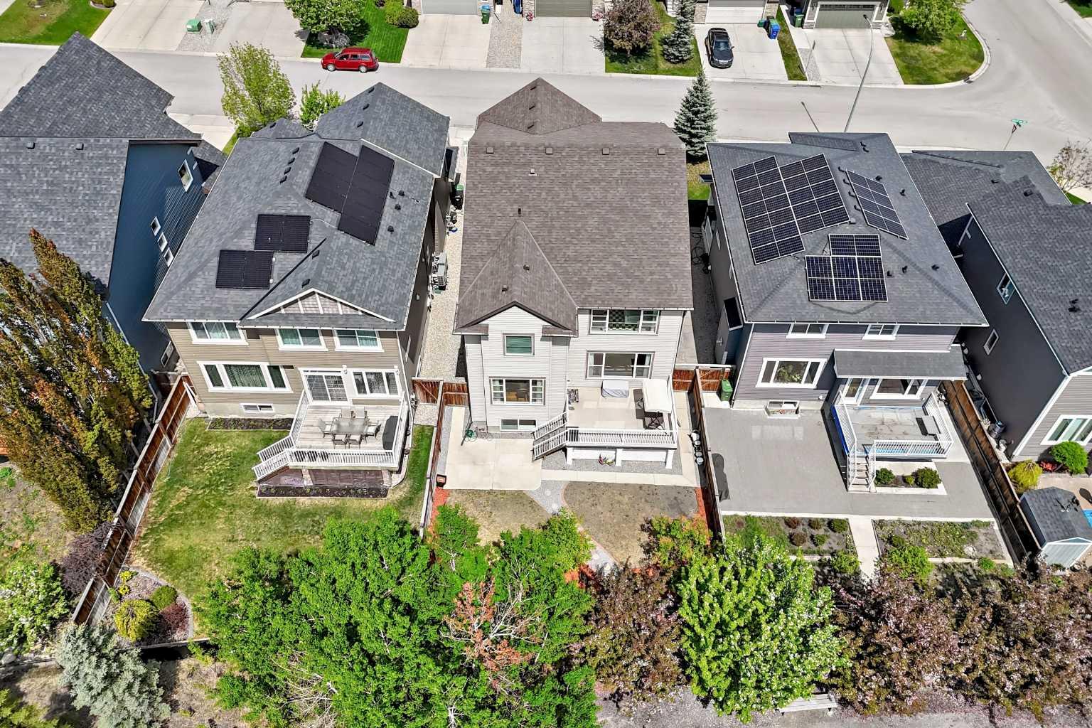 75 Silverado Bank Gardens SW