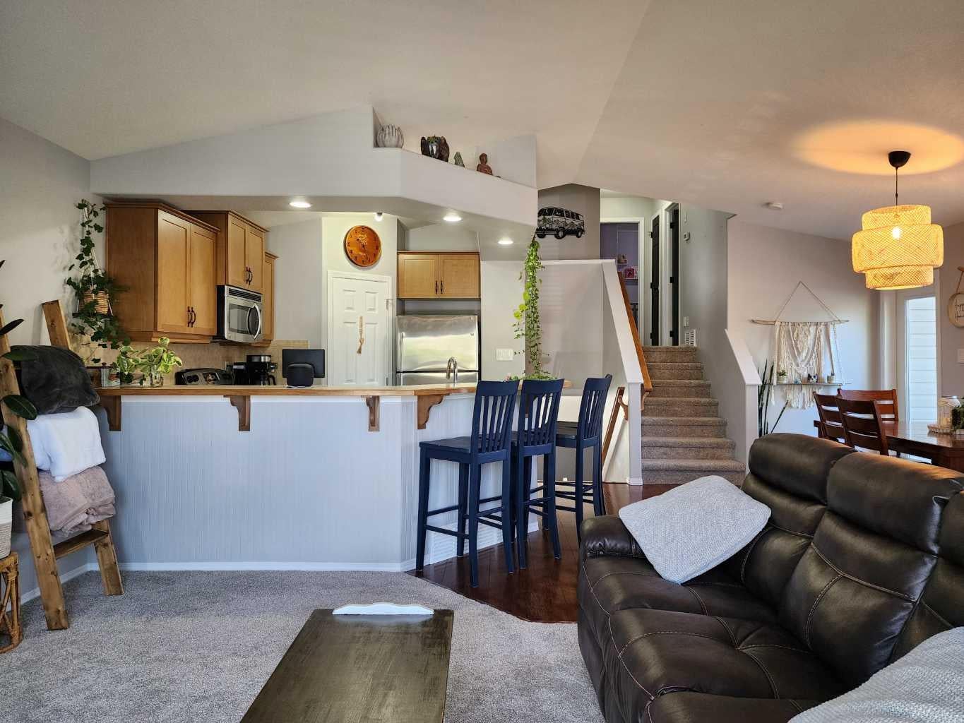 118 Silkstone Road W