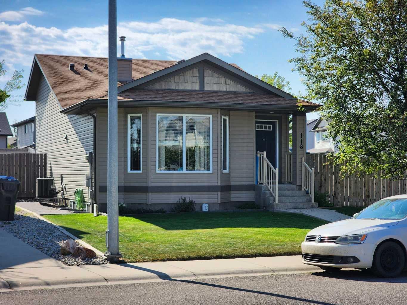 118 Silkstone Road W