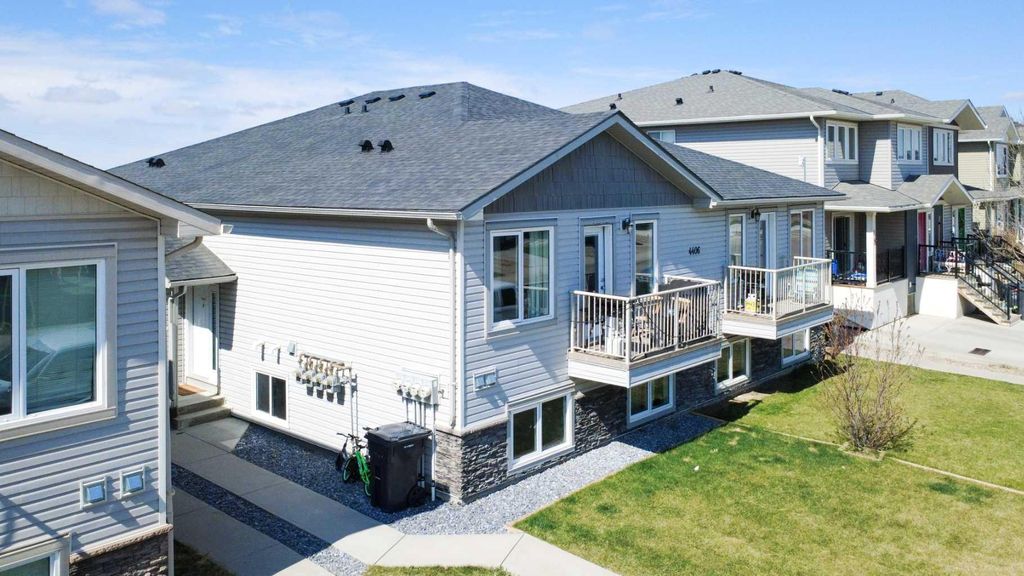 Photo of 4406 Lake Drive #3(C), Coalhurst, AB T0L 0V2 (MLS # A2305696)