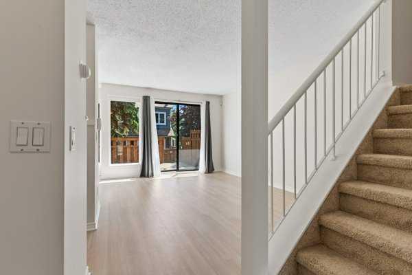 206 Grier Terrace NE 2
