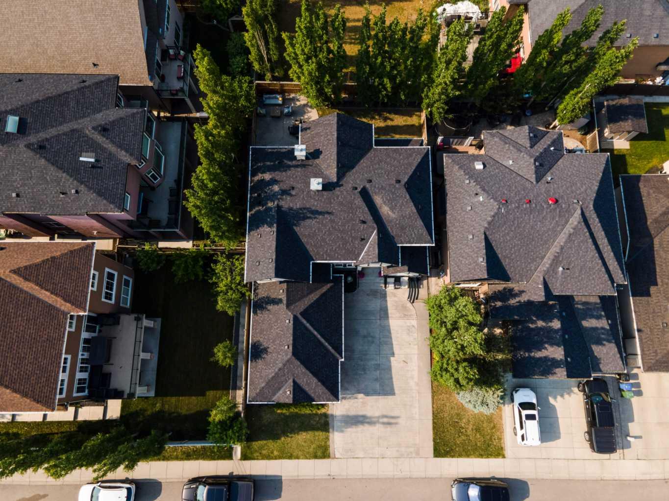 172 Panatella Crescent NW