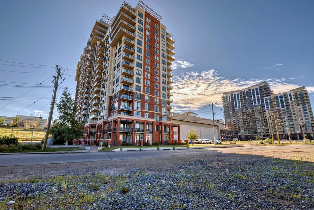 Photo of 8710 Horton Road SW #1508, Calgary, AB T2V 0P7 (MLS # A2341195)