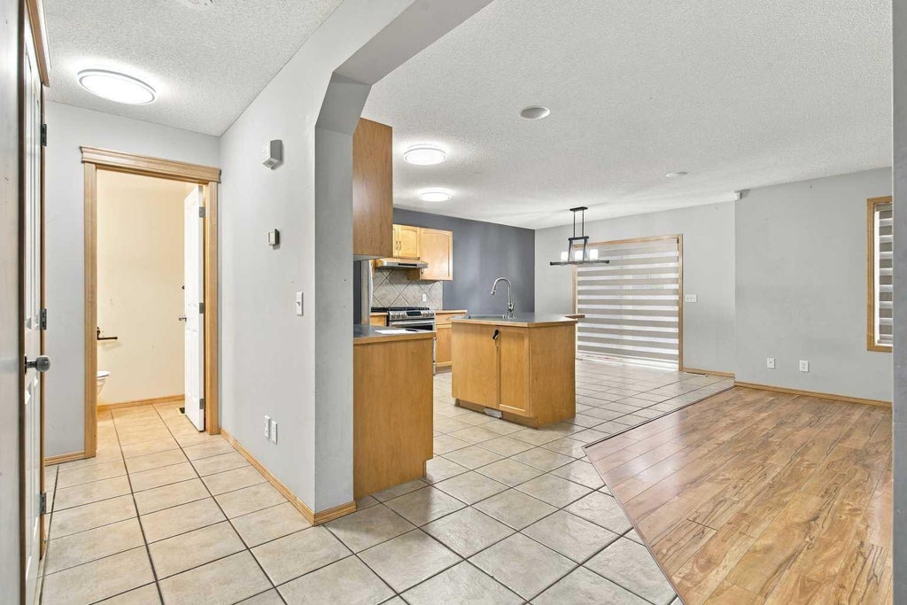 Photo of 209 Tuscany Ravine Road NW, Calgary, AB T3L 2W9 (MLS # A2348835)