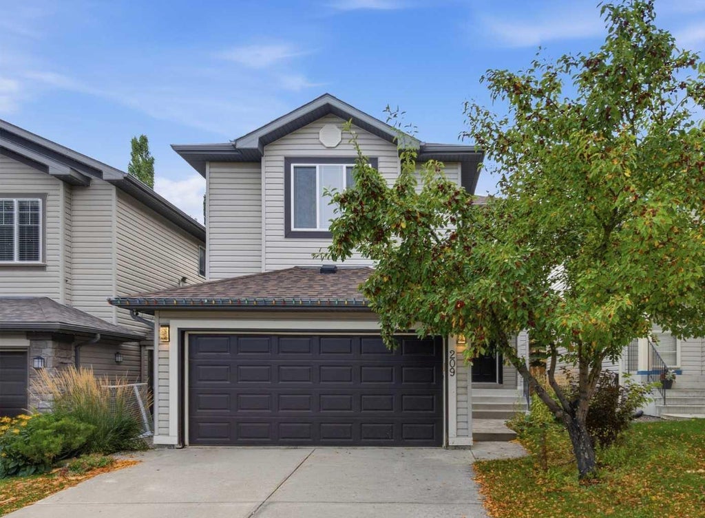 Photo of 209 Tuscany Ravine Road NW, Calgary, AB T3L 2W9 (MLS # A2348835)