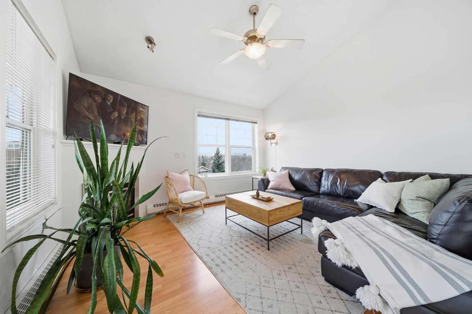 1408 17 Street SE 401