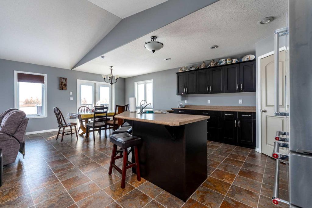 Photo of 28 Robert Drive, Rural, SK S9V 0Y4 (MLS # A2283903)