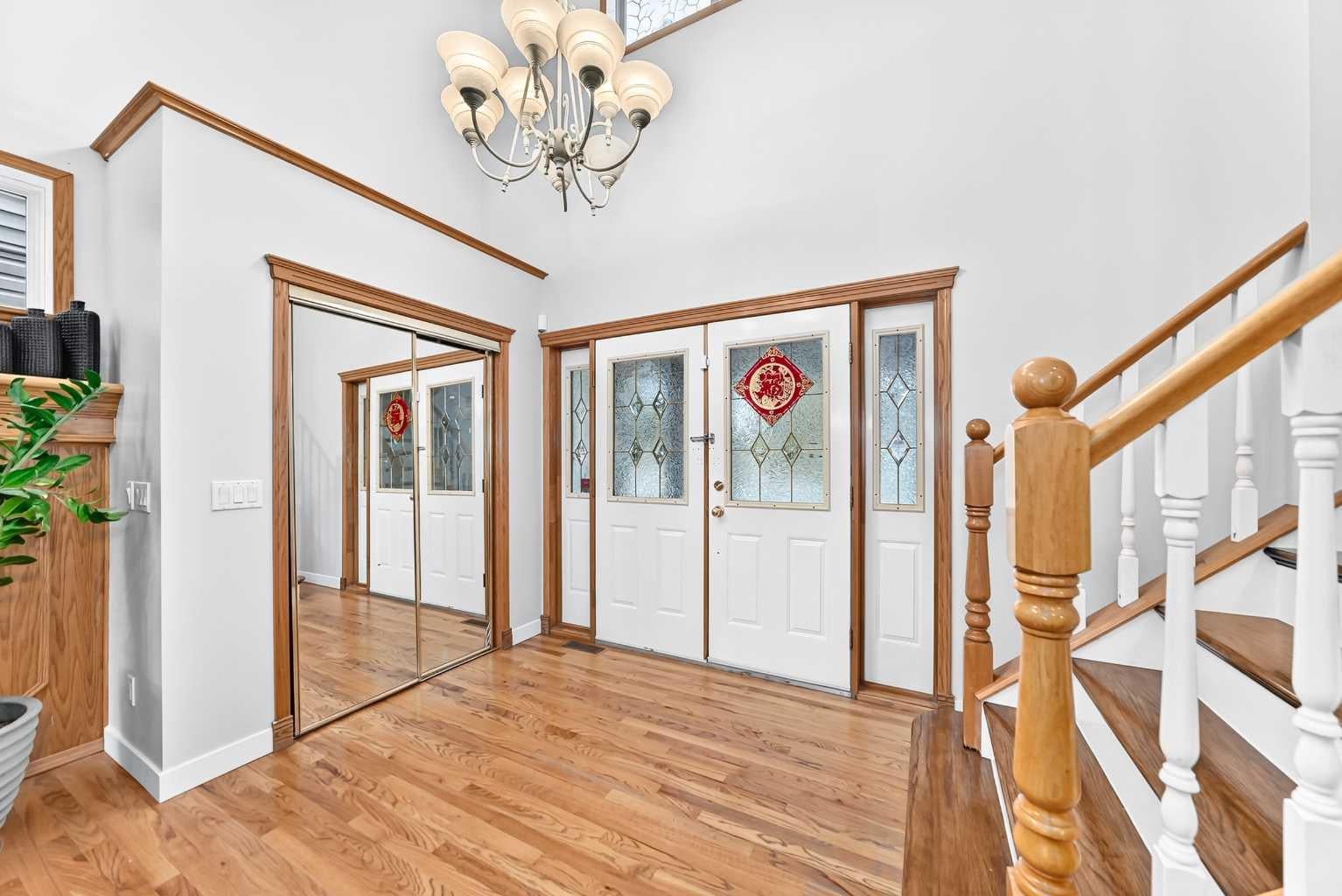 22 Hidden Creek Drive NW