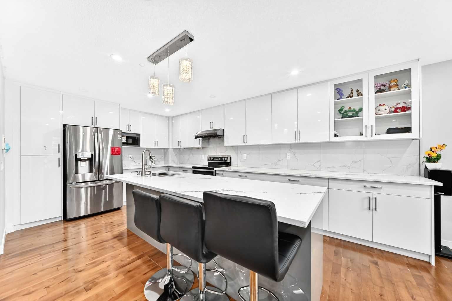 22 Hidden Creek Drive NW