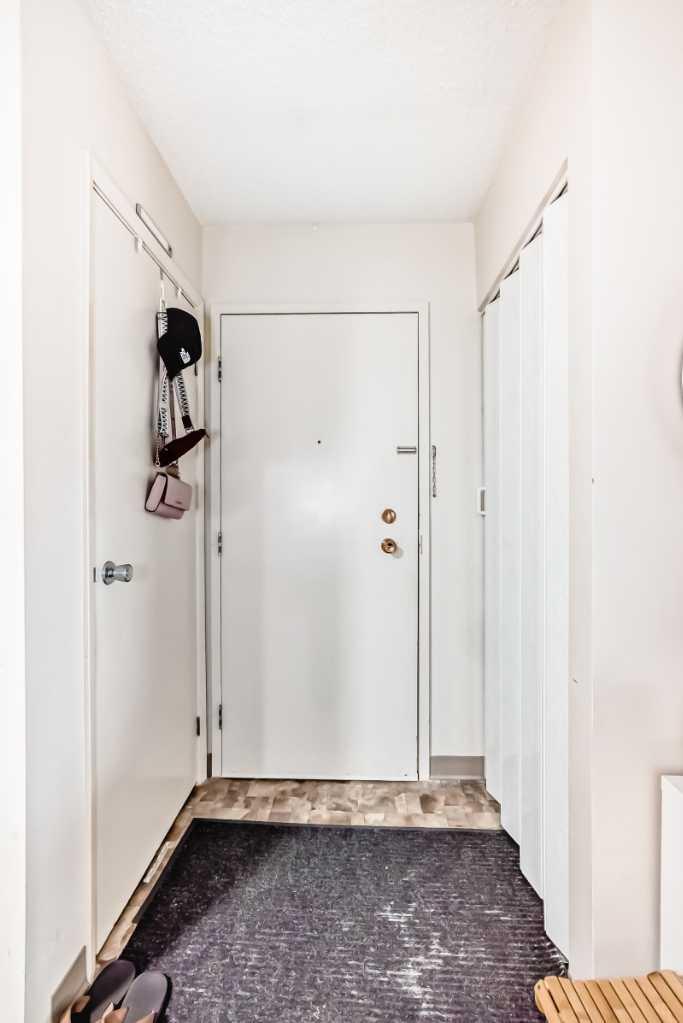 315 Southampton Drive SW 7312