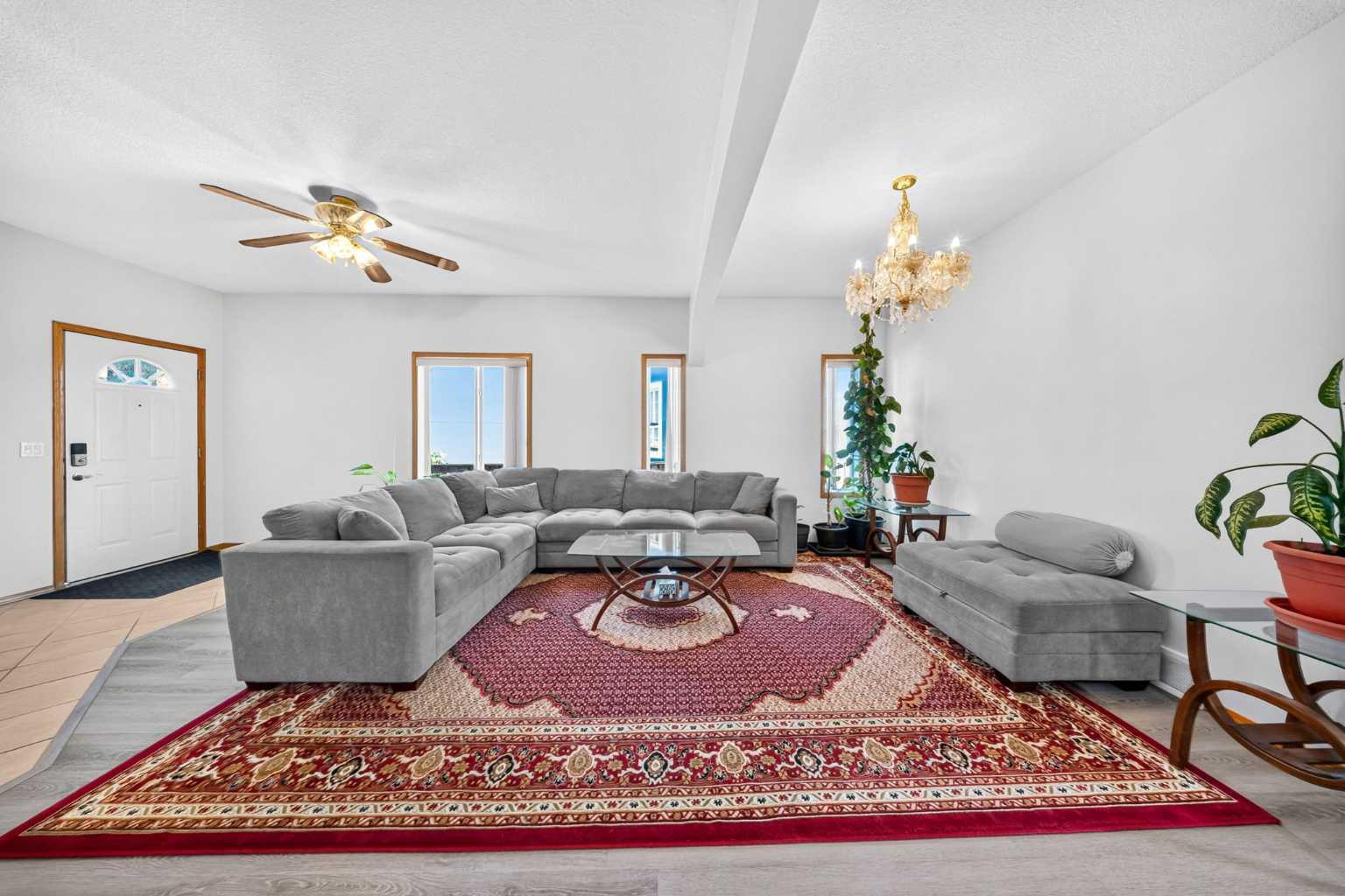 125 Tarawood Place NE