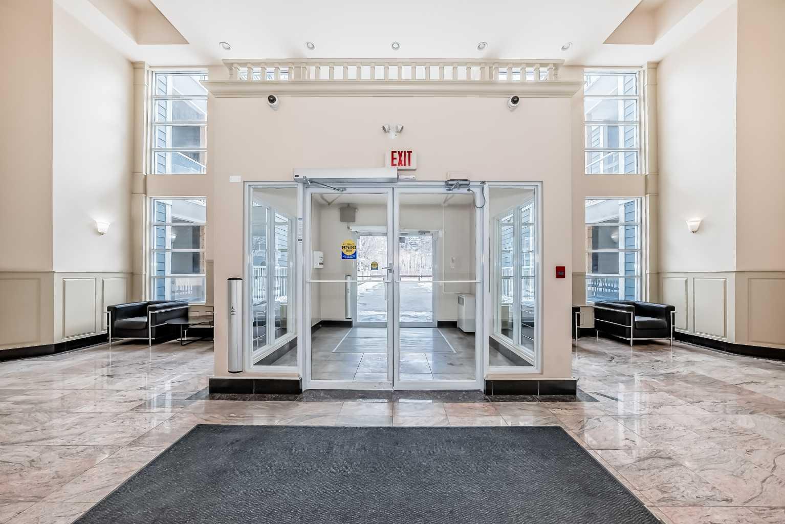 333 Riverfront Avenue 163