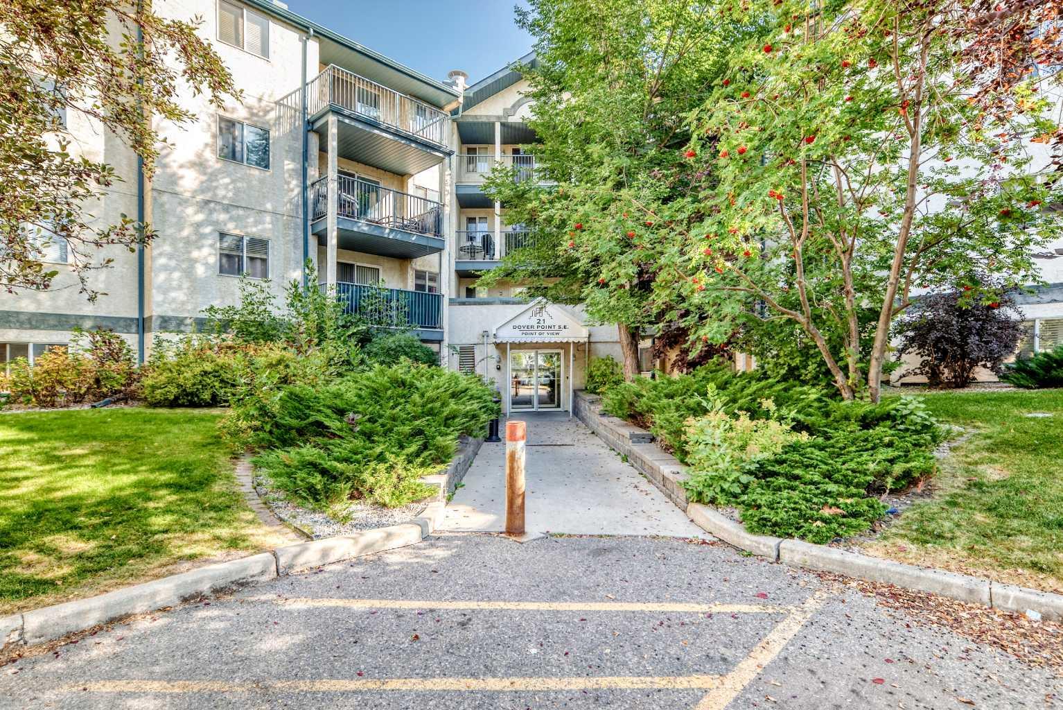 21 Dover Point SE 105