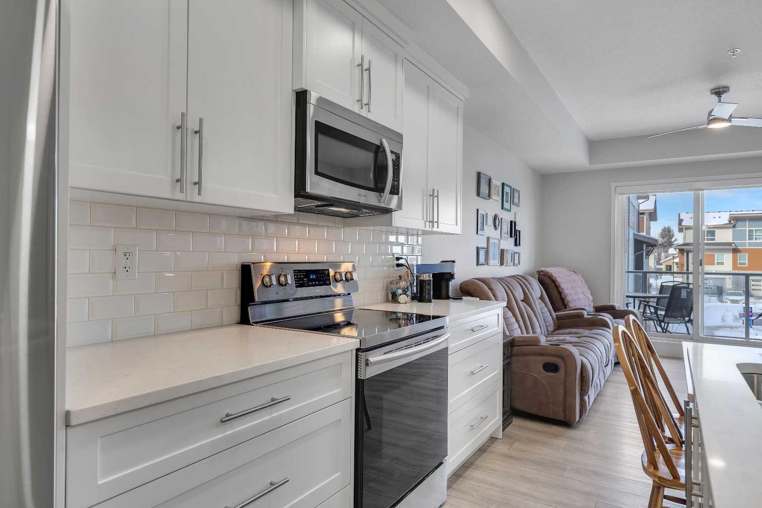 370 Harvest Hills Common NE 206